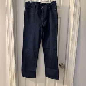 NWT HUDSON Midrise Straight Leg Jeans 32. Size 12